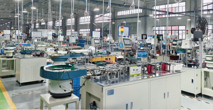 自动化组装车间