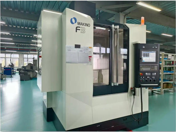 卓能智造 | 百万级“新战力”就位，赋能置恒 · 卓能接线端子模具微米级精造！(图1)